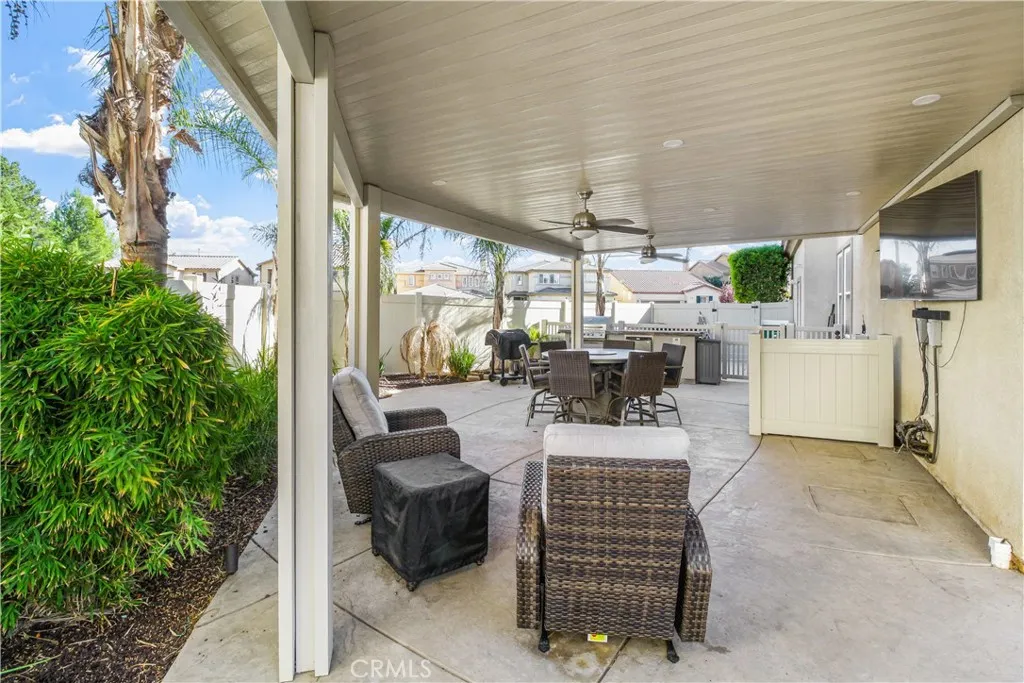 11582 Bunker, Beaumont, California 92223 home-pic-39