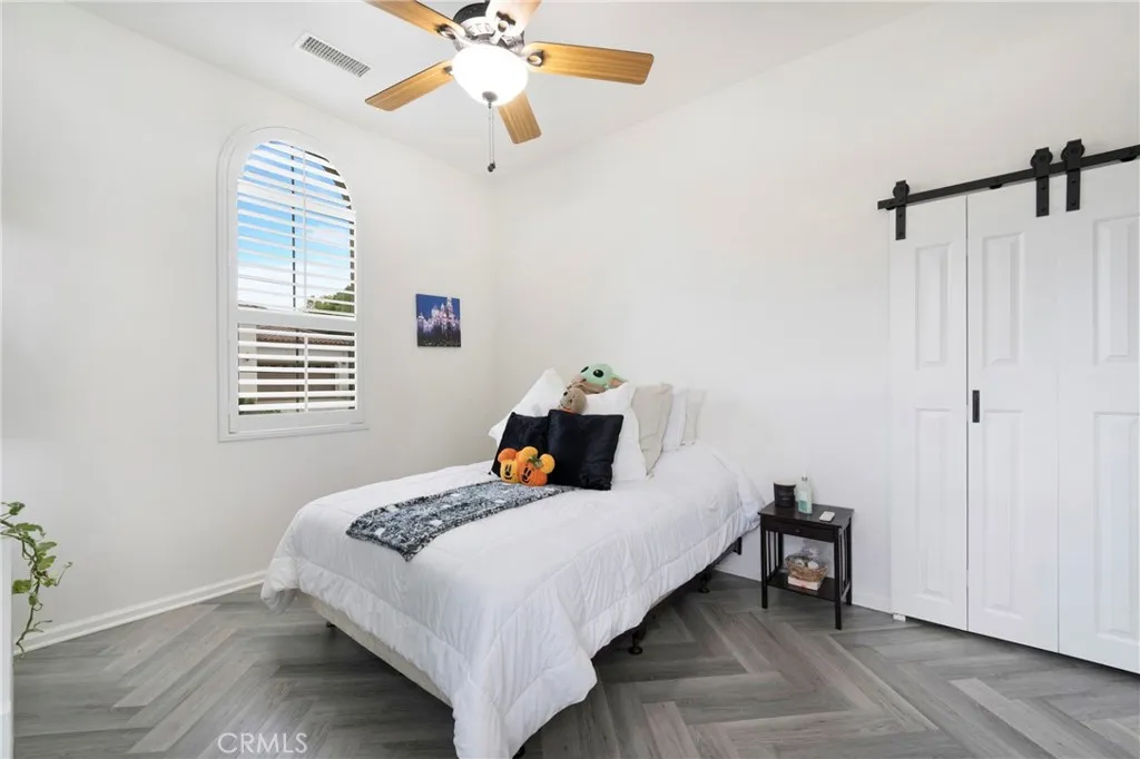 24033 Watercress, Corona, California 92883 home-pic-3