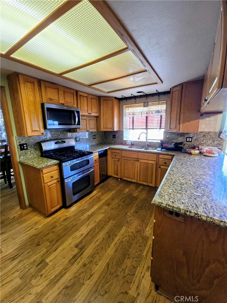 8620 Apple Tree, Cherry Valley, California 92223 home-pic-22