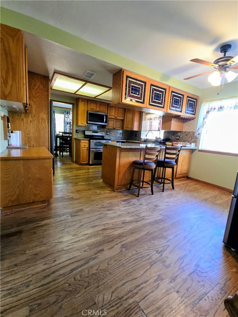 8620 Apple Tree, Cherry Valley, California 92223 home-pic-24
