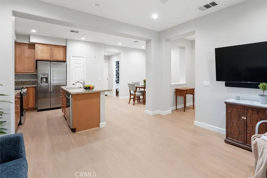 28771 Calle De La Paz, Valencia, California 91354 home-pic-5