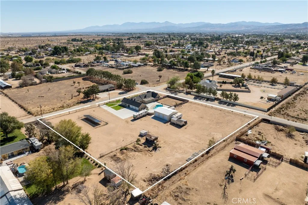 41009 17th W, Palmdale, California 93551 home-pic-32