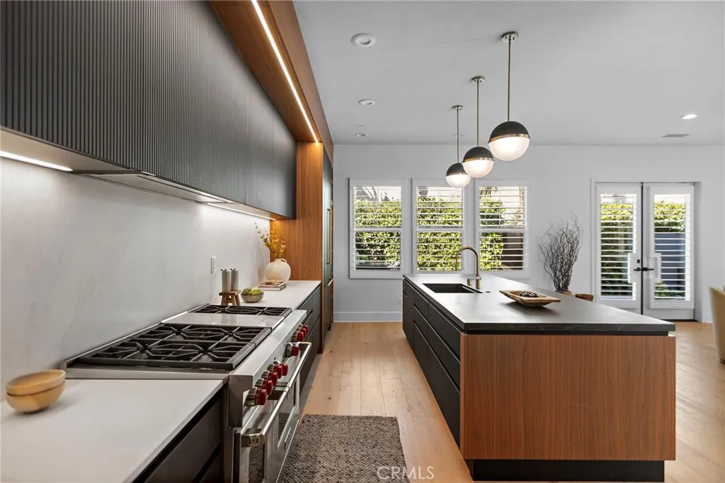 51 Fenway, Irvine, California 92620 home-pic-16