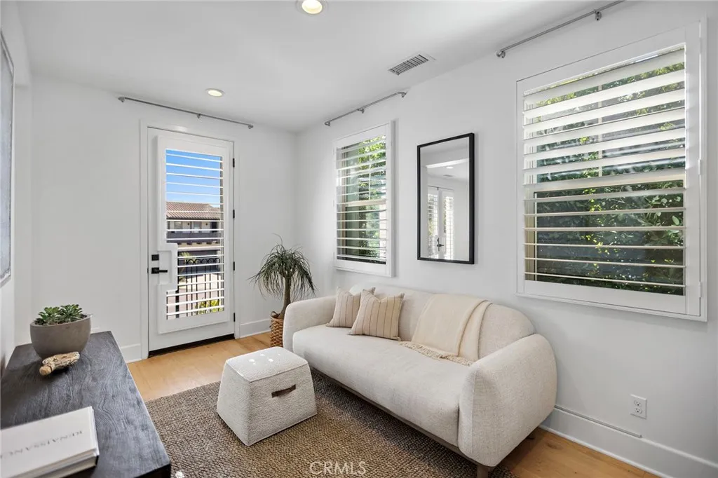 51 Fenway, Irvine, California 92620 home-pic-38