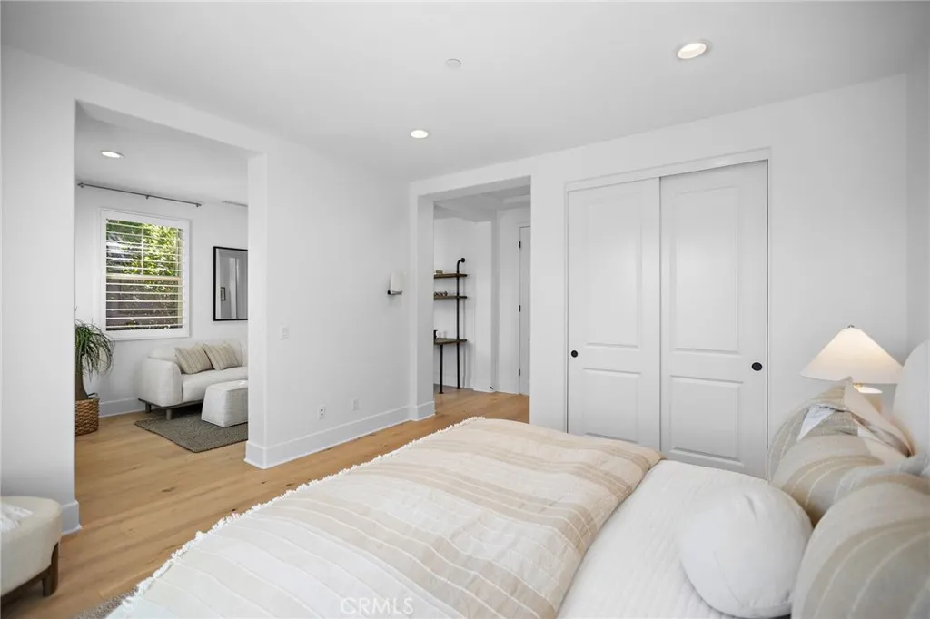51 Fenway, Irvine, California 92620 home-pic-36