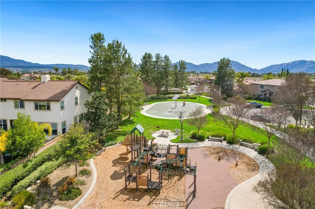 32255 Corte Illora, Temecula, California 92592 home-pic-25