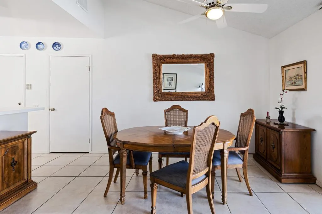 1370 E Gem Circle, Palm Springs, California 92264 home-pic-6