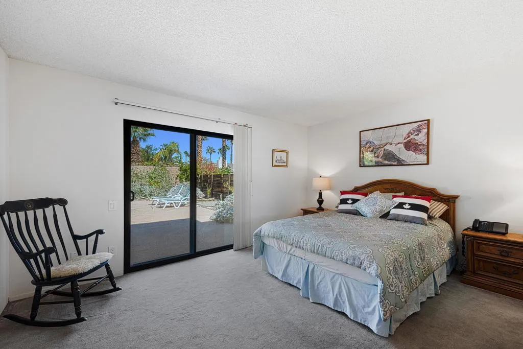 1370 E Gem Circle, Palm Springs, California 92264 home-pic-17