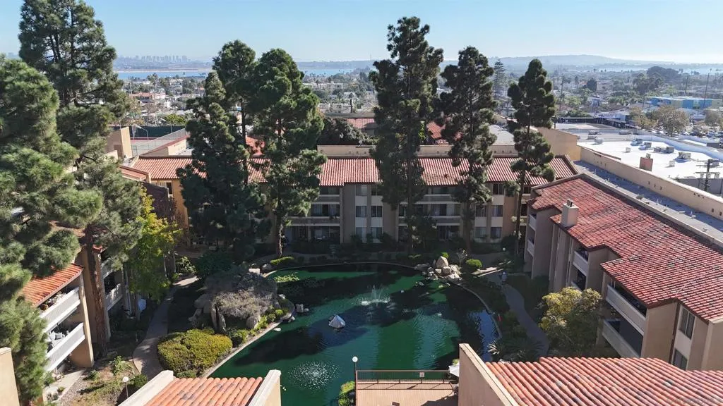 1885 Diamond St 333, San Diego, California 92109 home-pic-5