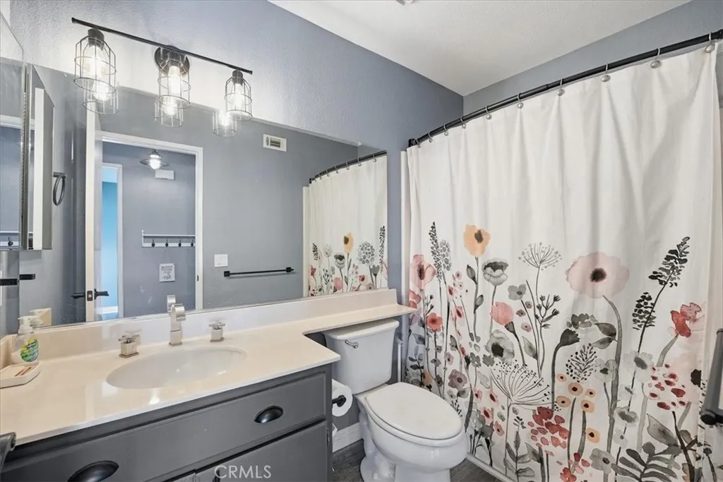 28094 Lemonwood, Menifee, California 92584 home-pic-16