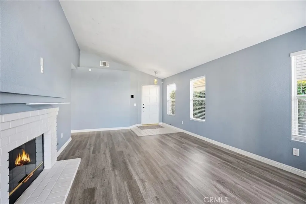 28094 Lemonwood, Menifee, California 92584 home-pic-4