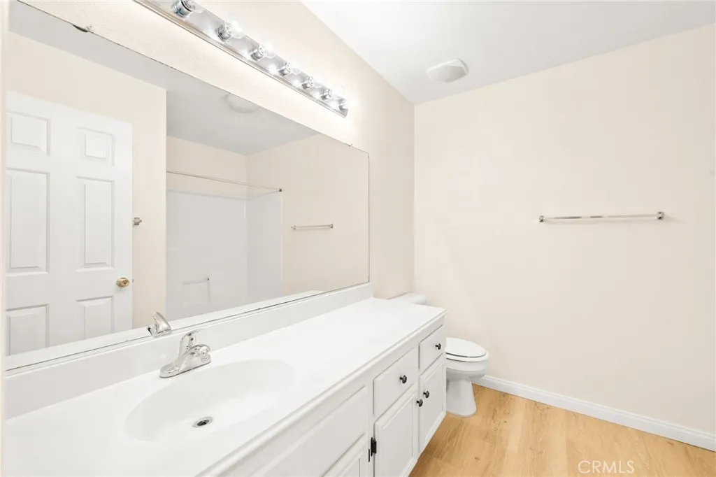 35778 Crest Meadow, Wildomar, California 92595 home-pic-25