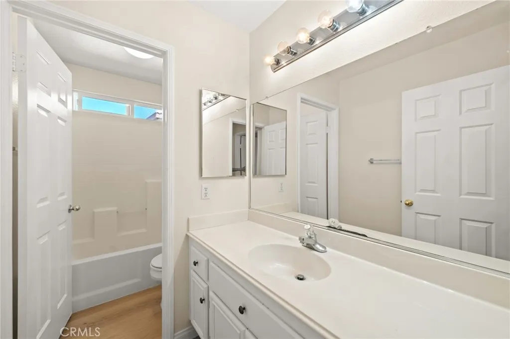 35778 Crest Meadow, Wildomar, California 92595 home-pic-49