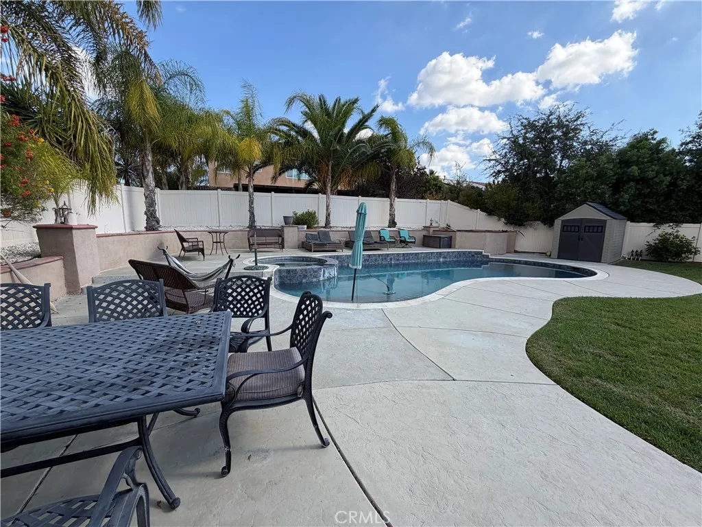 30902 Thimbleberry, Murrieta, California 92563 home-pic-38