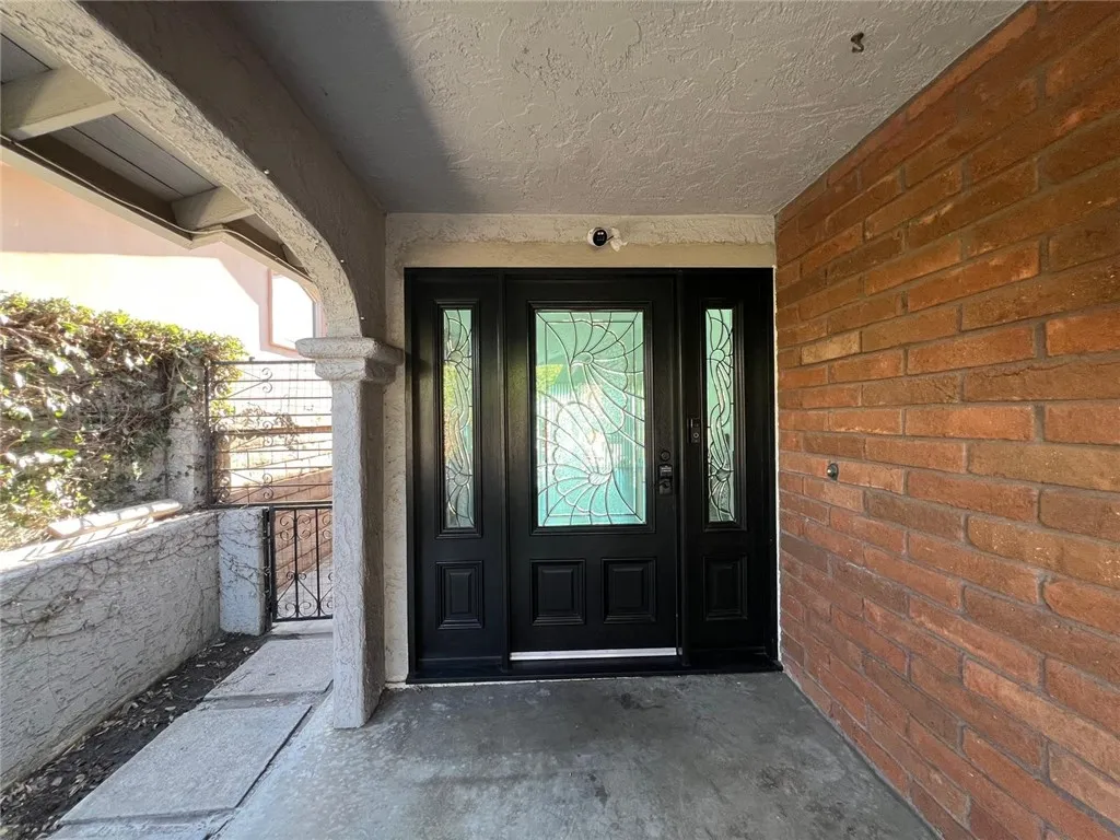 1323 W Lincoln, Montebello, California 90640 home-pic-13