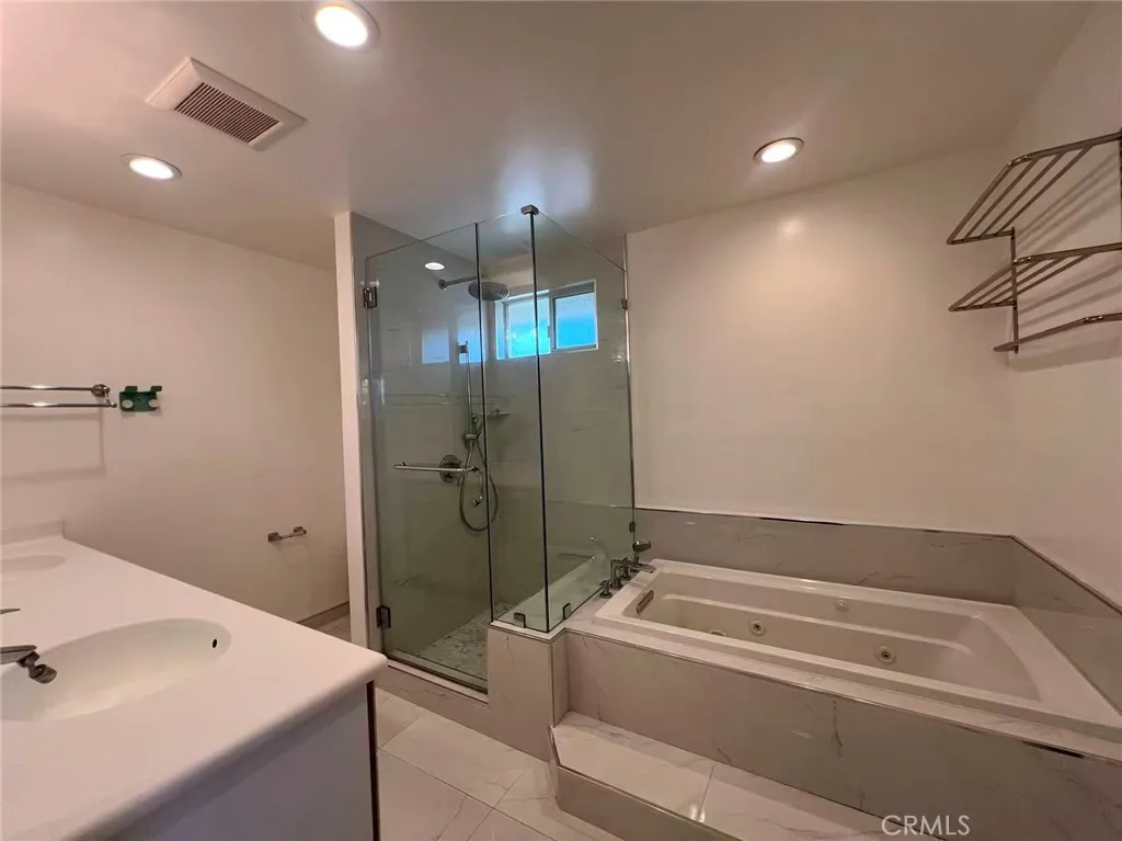 1323 W Lincoln, Montebello, California 90640 home-pic-6
