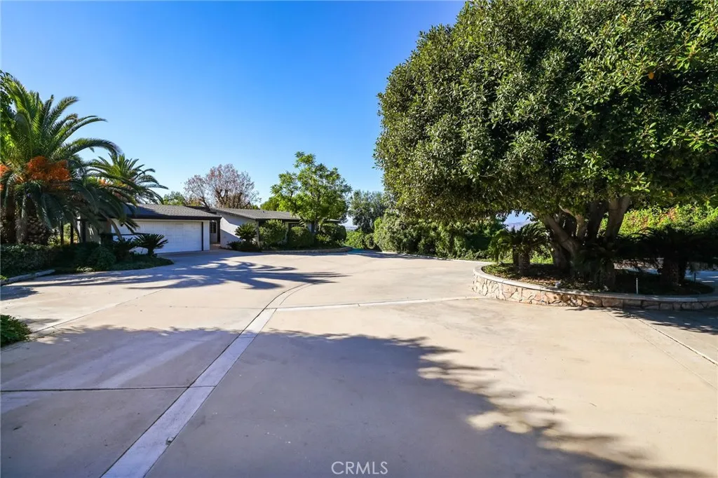 7008 Hawarden, Riverside, California 92506 home-pic-34