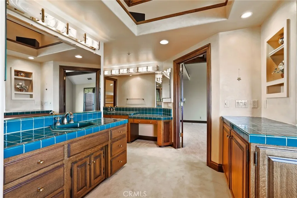 7008 Hawarden, Riverside, California 92506 home-pic-28