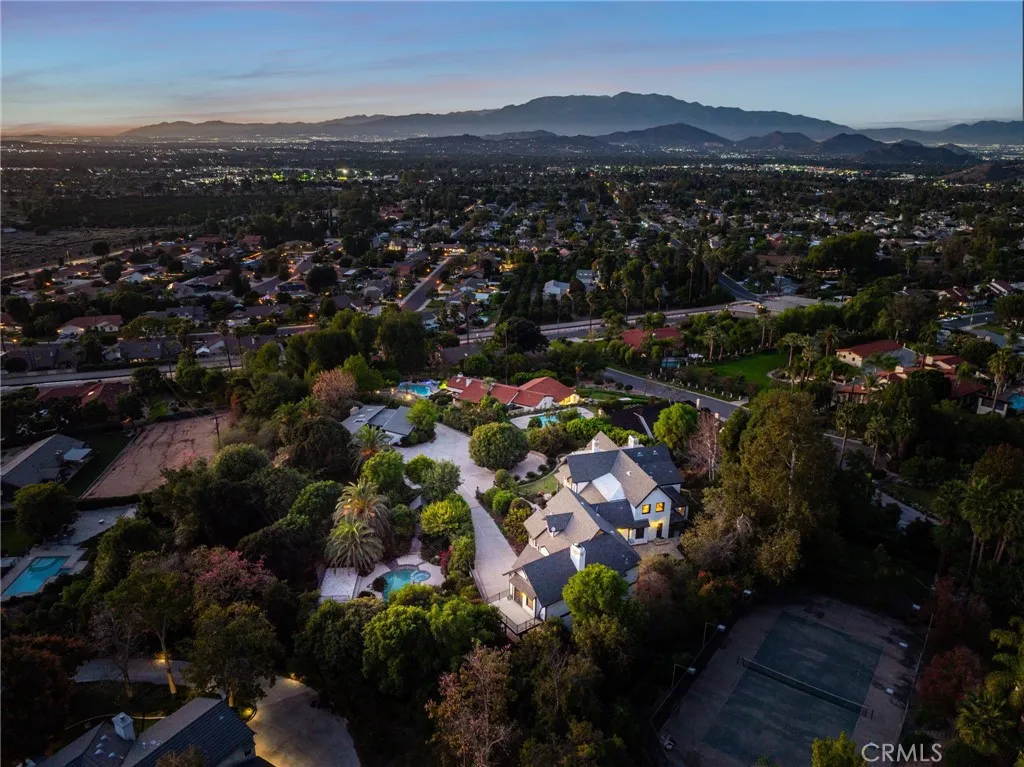 7008 Hawarden, Riverside, California 92506 home-pic-37