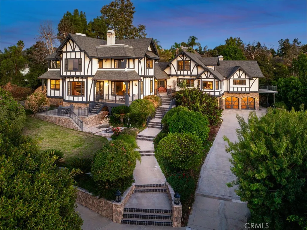 7008 Hawarden, Riverside, California 92506 home-pic-2