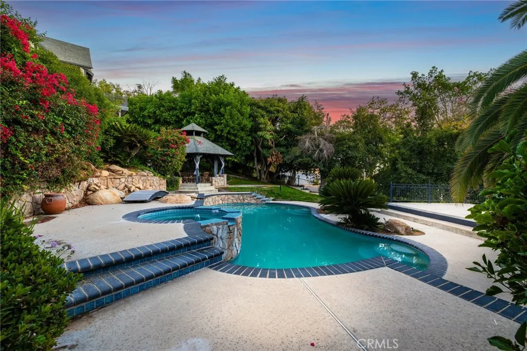 7008 Hawarden, Riverside, California 92506 home-pic-8