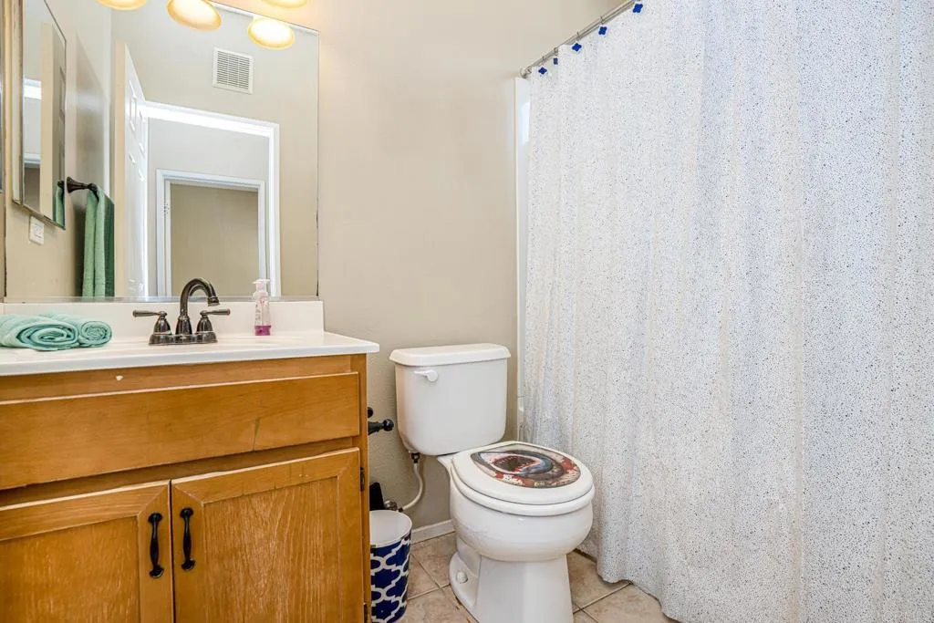 2710 Apricot Court, Chula Vista, California 91915 home-pic-14