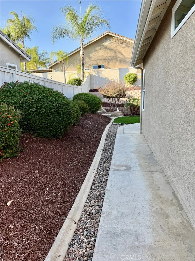 27786 Panorama Hills Drive, Menifee, California 92584 home-pic-21