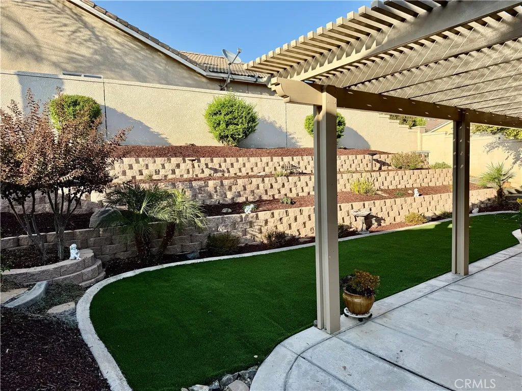 27786 Panorama Hills Drive, Menifee, California 92584 home-pic-22