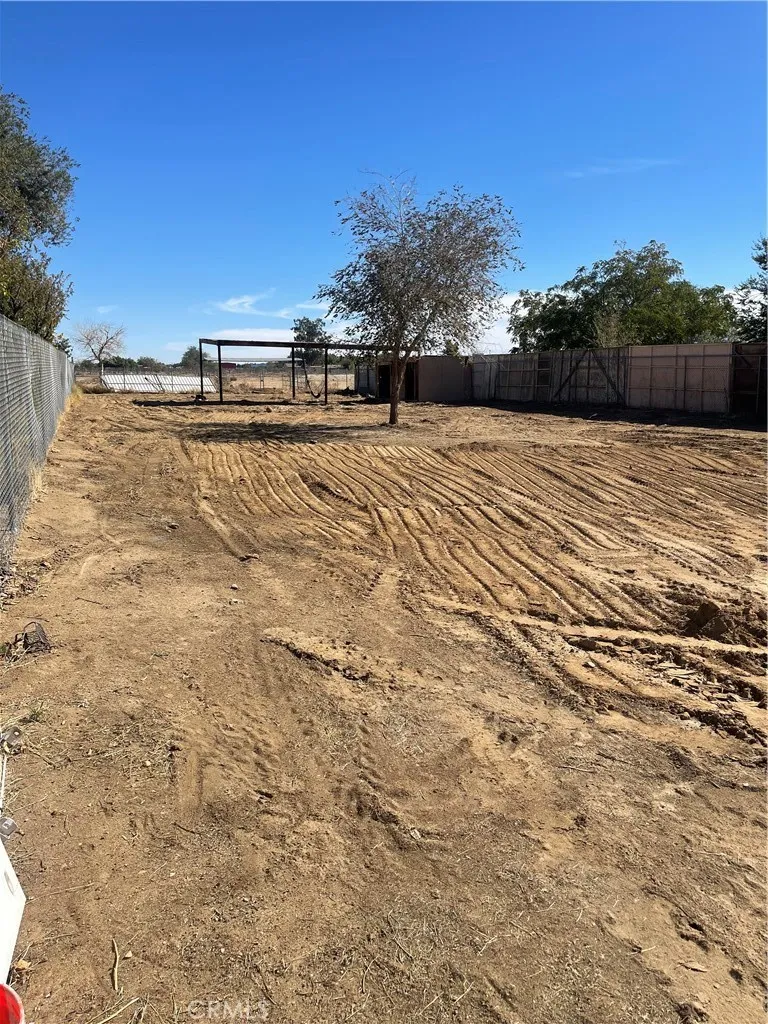 37720 90th E, Littlerock, California 93543 home-pic-14