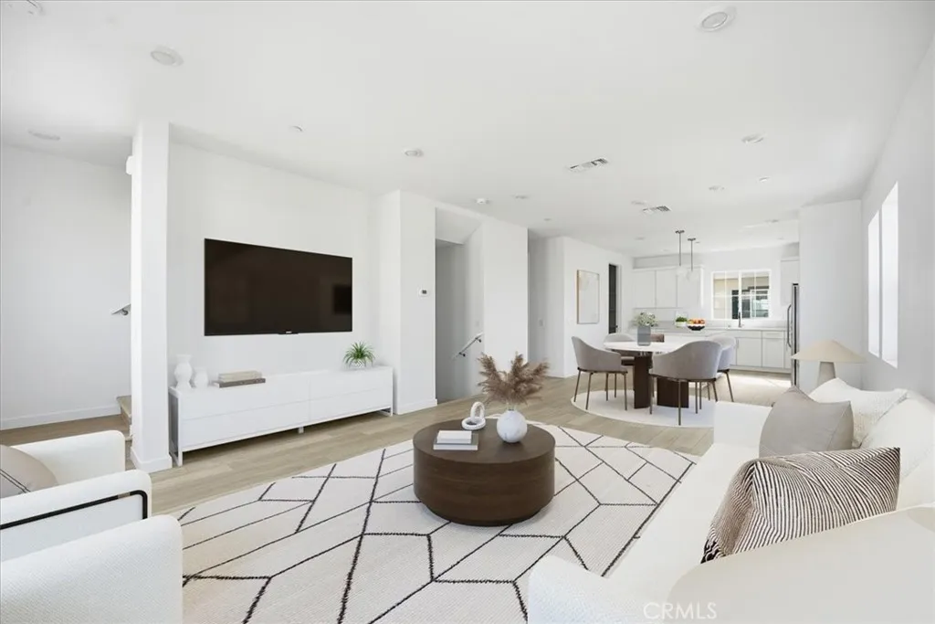 9401 Presley Street, South El Monte, California 91733 home-pic-8