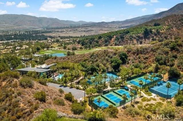 24005 Boulder Oaks, Corona, California 92883 home-pic-34