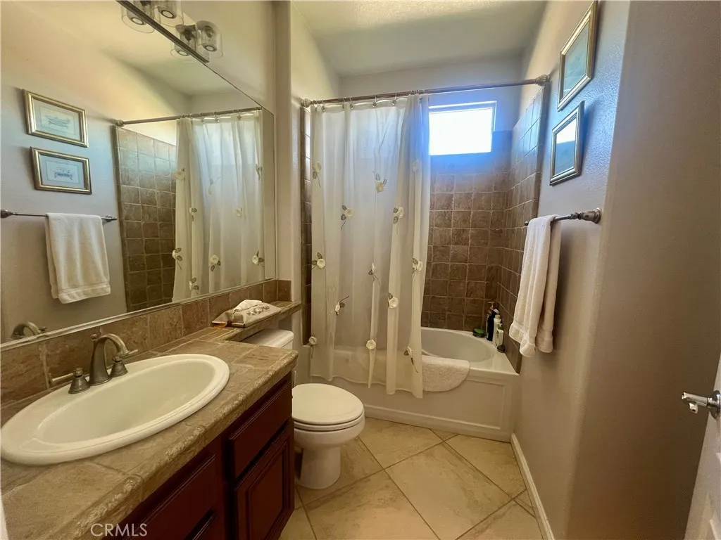 24005 Boulder Oaks, Corona, California 92883 home-pic-18
