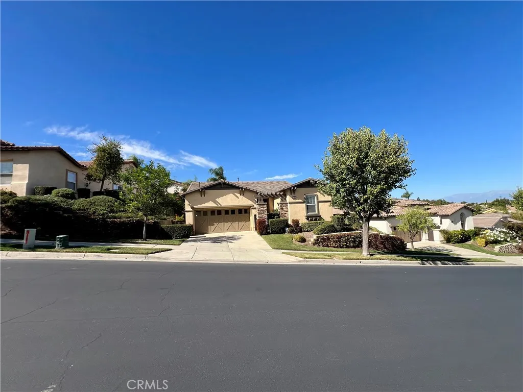 24005 Boulder Oaks, Corona, California 92883 home-pic-29