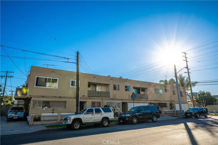 5666 Lemon Grove 8, Los Angeles, California 90038