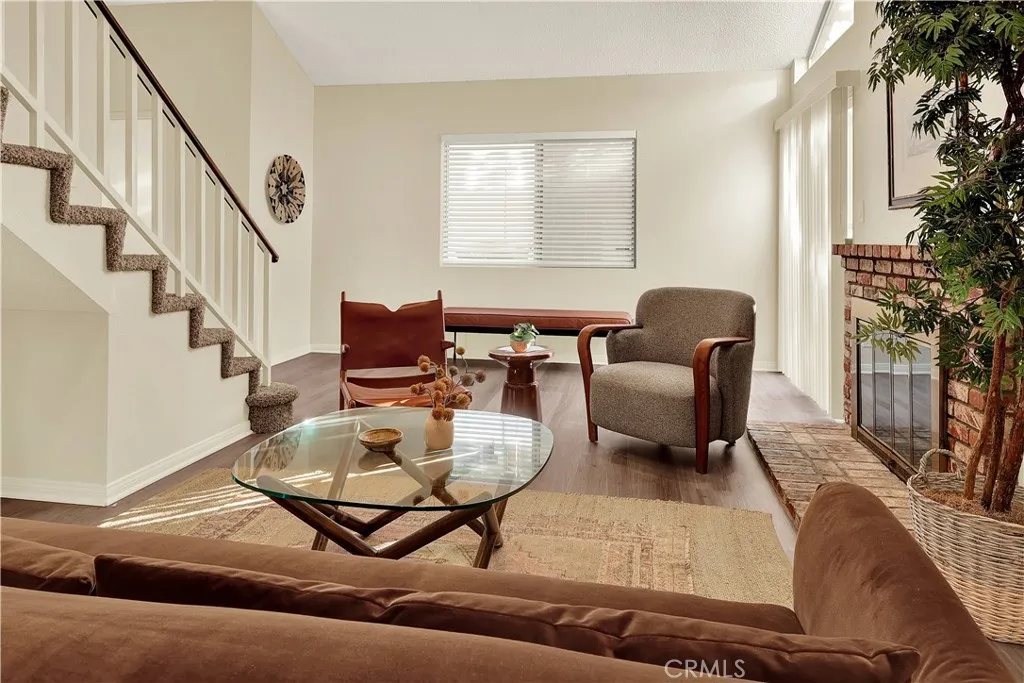 8482 E Amberwood, Anaheim, California 92808 home-pic-6