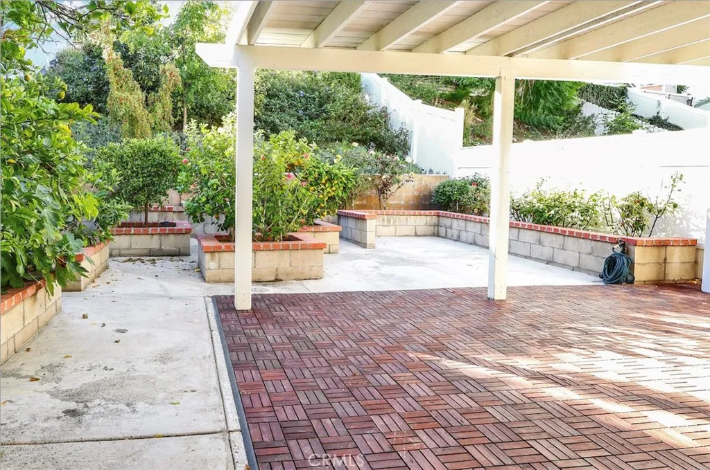 8482 E Amberwood, Anaheim, California 92808 home-pic-24