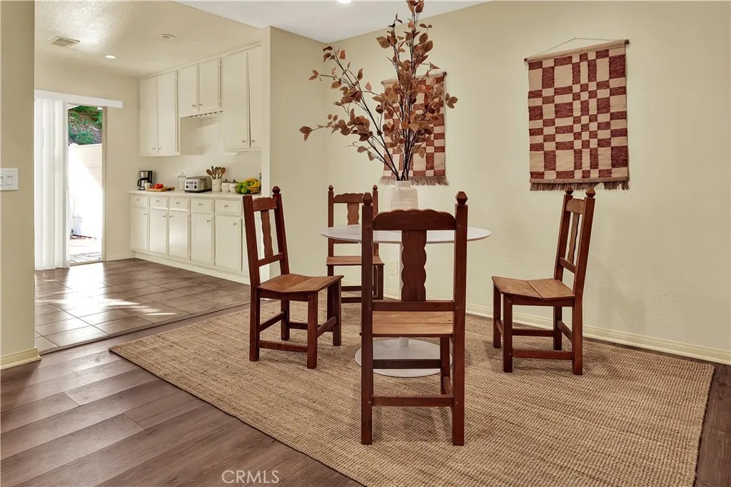 8482 E Amberwood, Anaheim, California 92808 home-pic-8