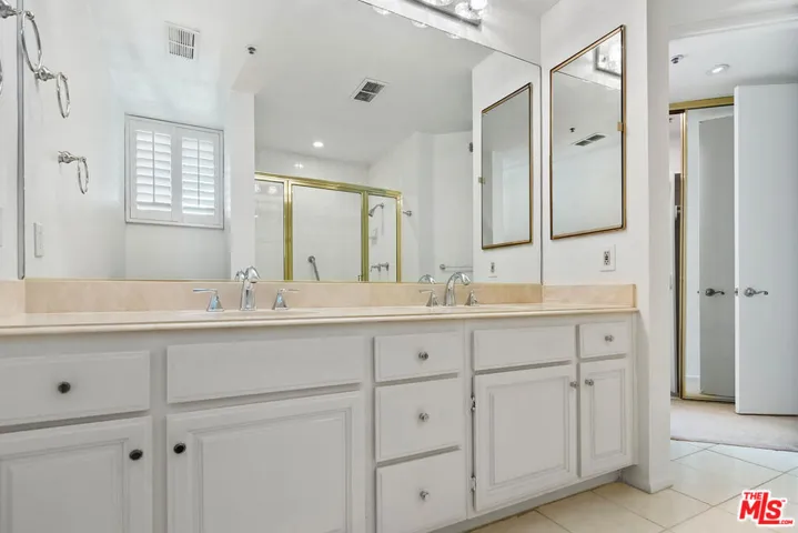 2131 Century Park Lane 307, Los Angeles, California 90067