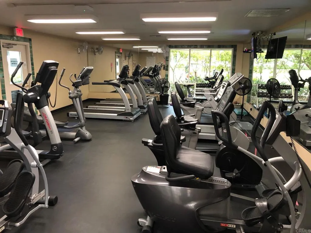 4125 Arcadia Way, Oceanside, California 92056 home-pic-44