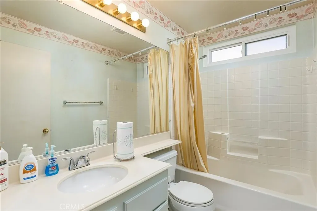 40597 Sunflower Road, Murrieta, California 92562 home-pic-10