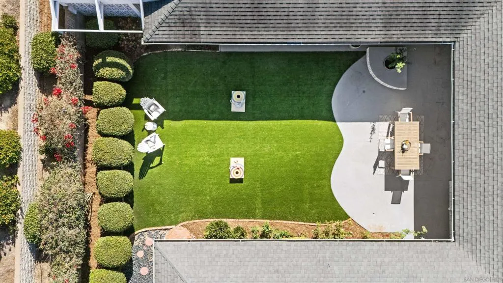 1177 Muirlands Vista Way, La Jolla, California 92037 home-pic-26