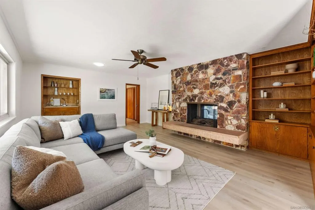 1177 Muirlands Vista Way, La Jolla, California 92037 home-pic-21