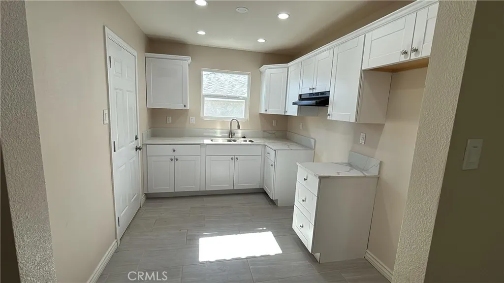 1341 N Pico Avenue, San Bernardino, California 92411 home-pic-2