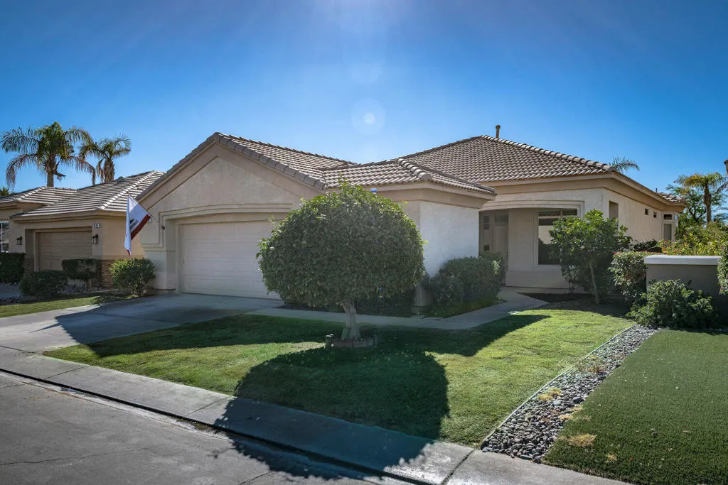 80187 Royal Birkdale Drive, Indio, California 92201 home-pic-22