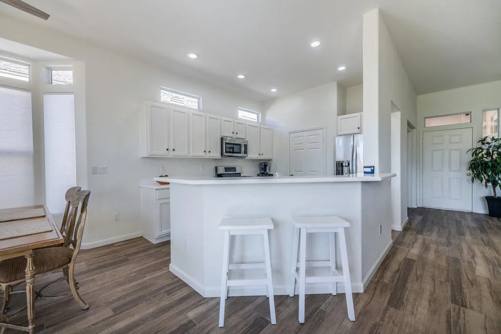 80187 Royal Birkdale Drive, Indio, California 92201 home-pic-6