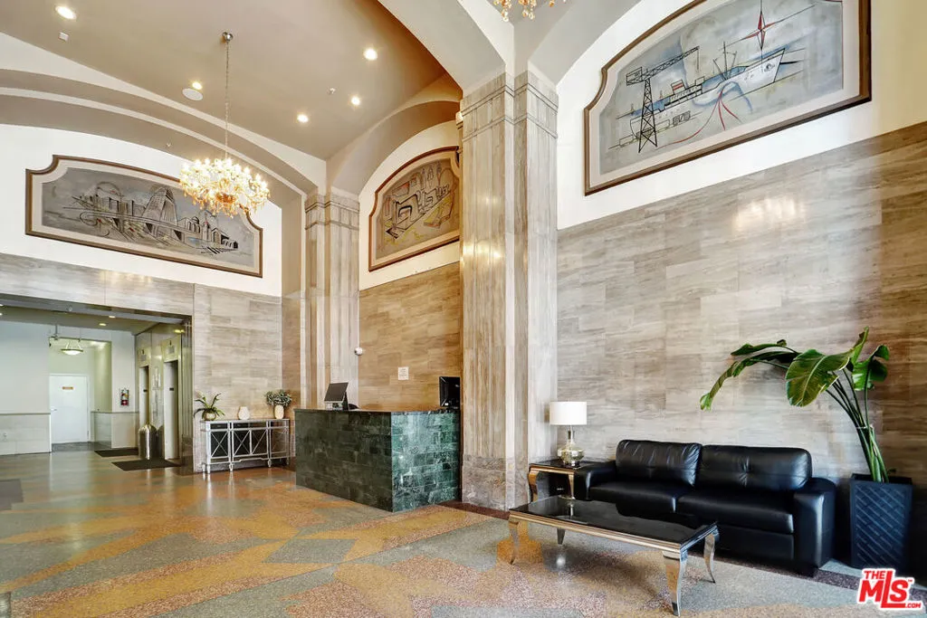 939 S Broadway 802, Los Angeles, California 90015 home-pic-20