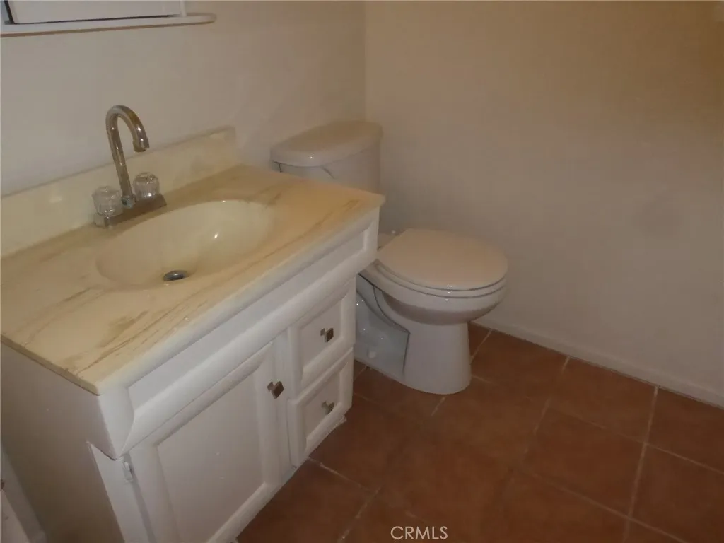 821 Windy Pass / Bypass, Barstow, California 92311 home-pic-9