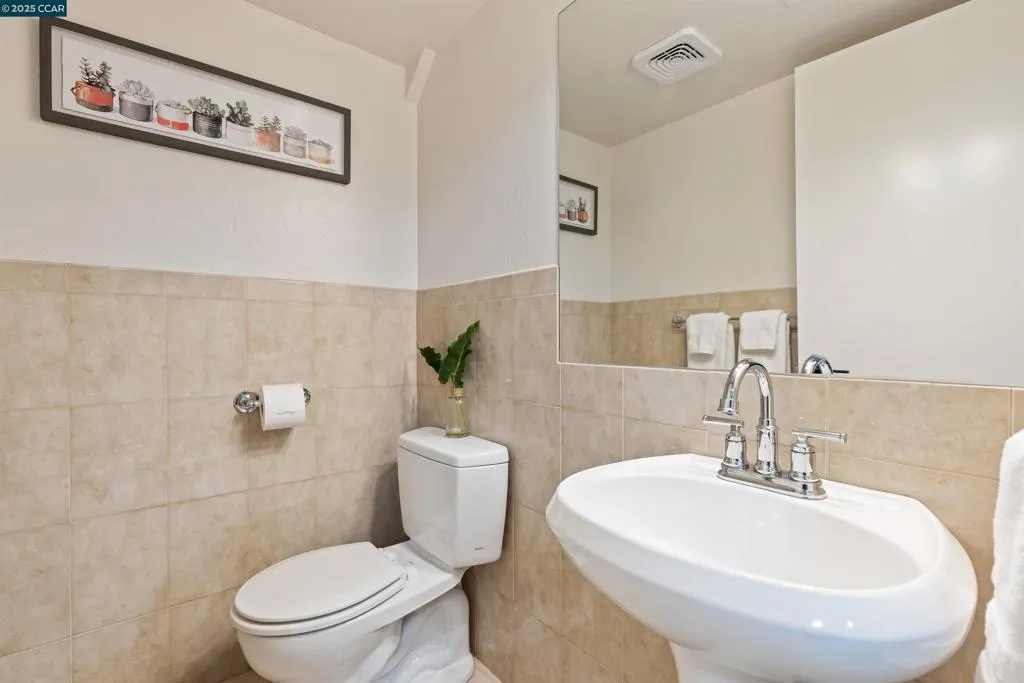 1513 Siskiyou Dr, Walnut Creek, California 94598 home-pic-20