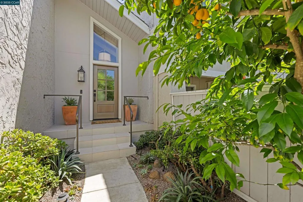1513 Siskiyou Dr, Walnut Creek, California 94598 home-pic-3