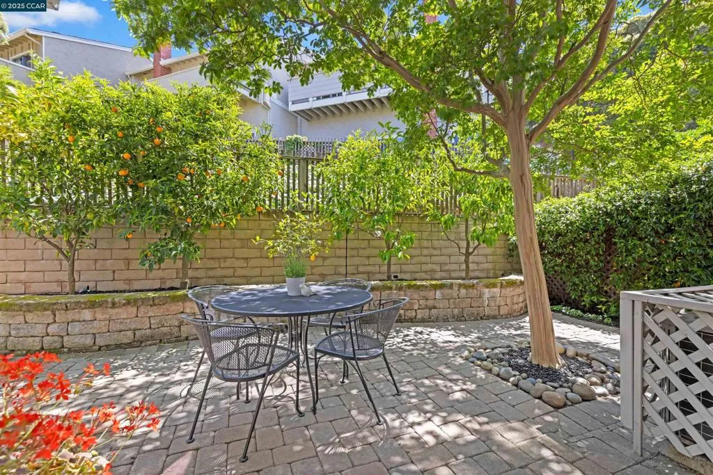 1513 Siskiyou Dr, Walnut Creek, California 94598 home-pic-31